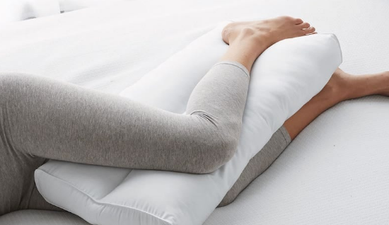 The Ultimate Guide to Thigh Pillow Positions for Comfort and Health